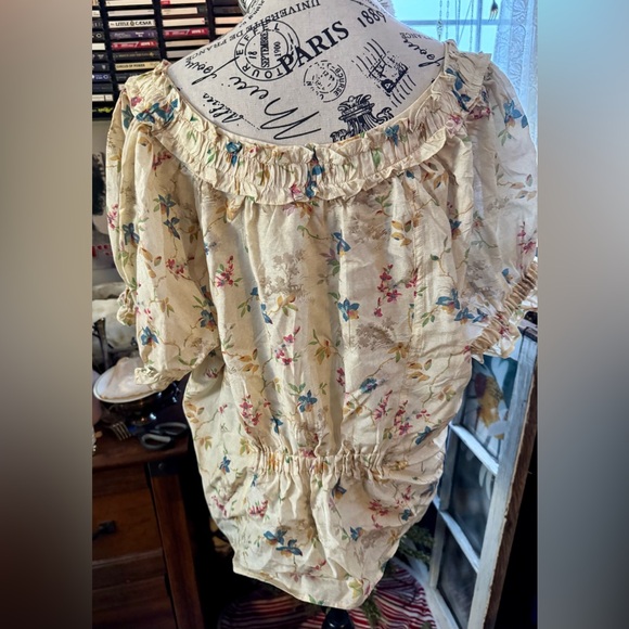 Anthropologie Cream Floral Ruffle Blouse - Picture 14 of 15